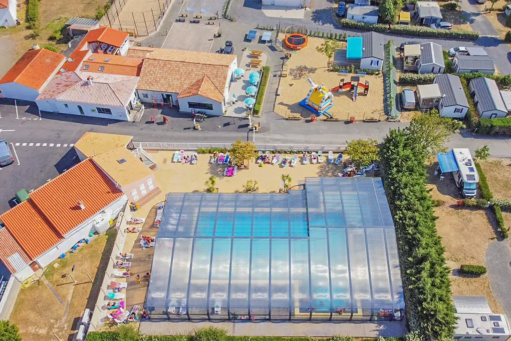 camping paradis en vendee