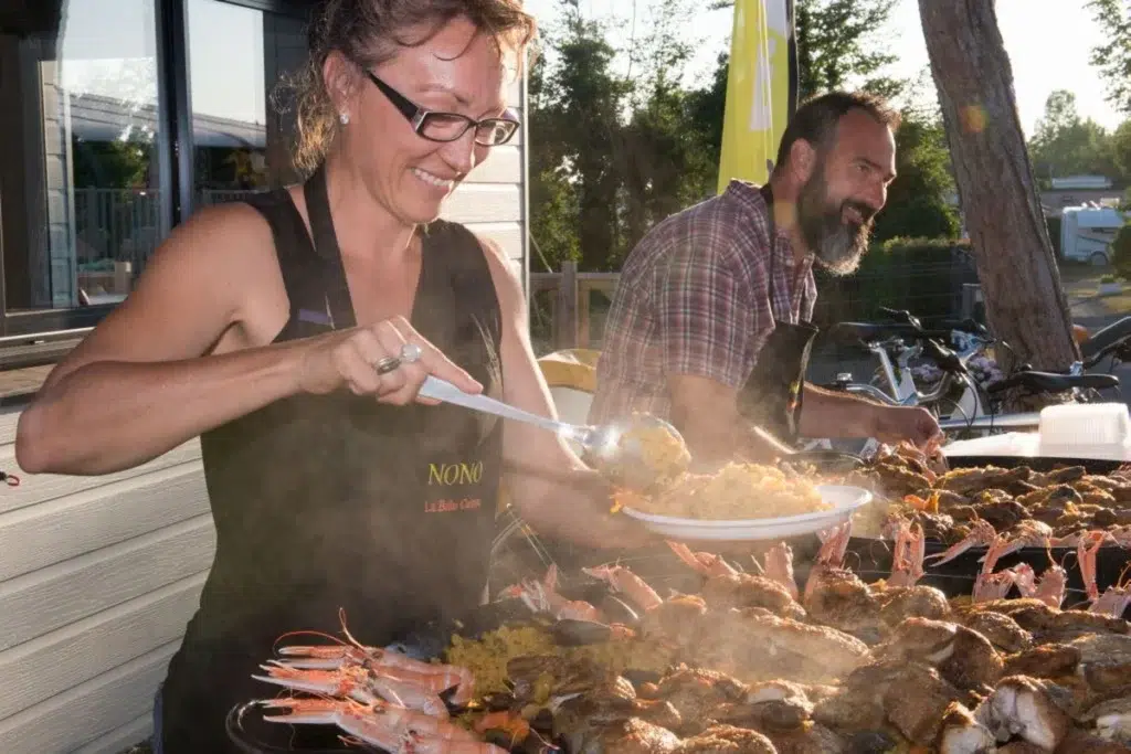 soirée paella CAMPING LE CABESTAN